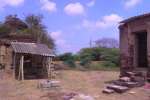பாலாலயம் முடிந்தும் பணிகள் துவங்காத ஈஸ்வரன் கோயில்!