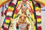 வைகுண்டவாசருக்கு வைரமுடி அலங்காரம்!