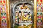 அட்சய திரிதியை: சொர்ண அலங்காரத்தில் லட்சுமி குபேரர்!