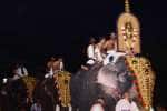 தர்ம சாஸ்தா கோவில் ஆறாட்டு எழுந்தருளல்