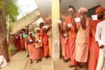 திருவண்ணாமலையில் ஓட்டுப் போட்ட கிரிவலப்பாதை சாதுக்கள்!