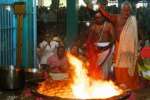 அய்யாவாடியில் நிகும்பலா யாகம்: திரளான பக்தர்கள் தரிசனம்
