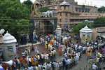 கிருஷ்ண ஜெயந்தி விழா : மதுராவில் கோலாகல கொண்டாட்டம்!