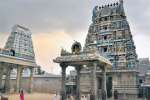 வேதகிரீஸ்வரர் கோவிலில் நகைகள் பத்திரம் ஆபரணங்கள் அணிவிப்பதில்லை