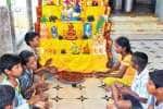 எல்லம்மன் கோவிலில் சரஸ்வதிக்கு பாமாலை