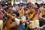 ரத்தம் தெறிக்க கோவையில் கத்தி போடும் திருவிழா