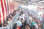 தொடர் விடுமுறையால் திருத்தணி கோவிலில் மூன்று மணி நேரம் காத்திருந்து தரிசனம்