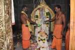 ஆல்கொண்டமால் கோவில் திருவிழா: சுவாமிக்கு அபிஷேகம்