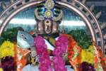 பக்தர்கள் வருகை அதிகரிப்பு: பழநியில் 3 மணி நேரம் காத்திருப்பு