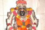 பரமக்குடி முத்தாலம்மன் கோயிலில் மார்ச் 24ல் பூச்சொரிதல் விழா