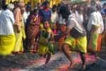 பக்தி கோஷம் விண்ணைப் பிளக்க நடந்த பத்ரகாளியம்மன் குண்டம் திருவிழா