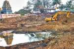 மேலகட்டம்மன் குளம்: சீர் செய்யும் பணி துவக்கம்