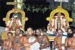 காஞ்சிபுரம் வரதராஜப்பெருமாள் கோவிலில் தவன உற்சவம்