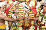 அம்மி மிதித்து அருந்ததி பார்த்து.. குன்றத்தில் திருக்கல்யாணம் கோலாகலம்!