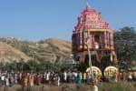 ஆடி ஆசைந்து வலம் வந்த குன்றத்து தேர்