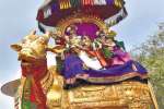 அக்னி தீர்த்த கரையில் சுவாமி, அம்மன் தரிசனம்