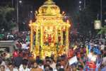 தமிழ் ஆண்டை வரவேற்க காஞ்சிபுரம் கோவிலில் குவிந்த பக்தர்கள்