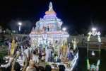 திருநகரி கோயிலில் 200 ஆண்டுகளுக்கு பின் தெப்ப உற்சவம் கோலாகலம்