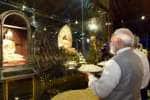 இலங்கை புத்தர் கோவிலில் பிரதமர் மோடி வழிபாடு