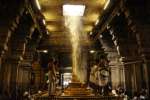ஸ்ரீரங்கம் ரெங்கநாதர் கோவிலில் பலிபீடத்துக்கு திருமஞ்சனம்