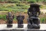 திருவாரூர் அருகே ஆற்றில் சுவாமி சிலைகள் கண்டெடுப்பு