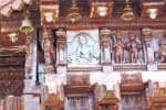 ஆதிரெத்தினேஸ்வரர் கோயில் தேரில் காந்தி சிலை