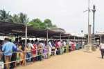 திருமண தோஷம் நீங்க திருவிடந்தை வரும் பக்தர்கள் அவதி