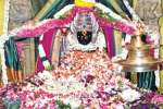 ராமநாதபுரம் மாரியம்மன் கோயிலில் பூச்சொரிதல் விழா