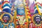 மடப்புரம் பத்ர காளியம்மன் கோயிலில் குவிந்த பக்தர்கள்