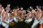 சந்திர கிரகணத்தை முன்னிட்டு அருணாசலேஸ்வரர் கோவிலில் தீர்த்தவாரி