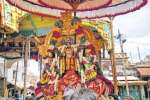 பரமக்குடி பெருமாள் கோயிலில் தீர்த்தோத்ஸவம்
