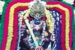 திருத்தணி மகிஷாசுரமர்த்தினிக்கு தேங்காய் பூ அலங்காரம்