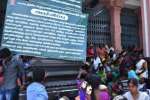 நவராத்திரி விழாவில் சூரன் வதம்: பழநிகோயில் நடை அடைப்பு