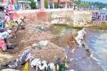 ராமேஸ்வரம் அக்னி தீர்த்தத்தில் ’கடல் புல்கள்’: பக்தர்கள் முகம்சுளிப்பு