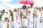 ஹெத்தையம்மன் பண்டிகை நடைபயணம்:படுகரின மக்கள் பரவசம்