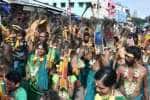 பழநியில் பக்தர்கள் 4 மணிநேரம் காத்திருப்பு