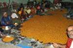 வைகுண்ட ஏகாதசி விழா: லட்டு தயாரிப்பு தீவிரம்