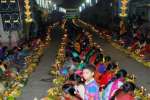 கரூர் ஐயப்பன் கோவிலில் குத்துவிளக்கு பூஜை