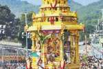 திருமலையில் தங்க தேர் புறப்பாடு