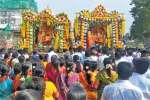 மானாமதுரை அம்மன் கோயிலில் ஜீவராசிகளுக்கு படியளக்கும் லீலை