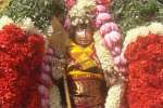 திருப்பரங்குன்றம் கோயிலில் பஞ்சமூர்த்திகள் புறப்பாடு