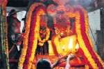 வேதாரண்யேஸ்வரர் கோவிலில் கிரகண நேரத்தில் நடை திறப்பு