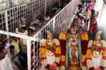 திருமலை காத்திருப்பு அறைகளில் பக்தர்களுக்கு பொங்கலுடன் சட்னி