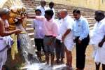 கும்பகோணம் சாரங்கபாணி கோயில் பொற்றாமரை குளத்துக்கு தண்ணீர் திறப்பு