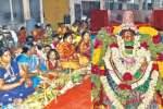 வாழவந்தம்மன் கோயிலில் மழை பெய்ய வேண்டி விளக்கு பூஜை
