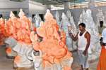 விநாயகர் சதுர்த்தி விழாவுக்காக சிலைகள் செய்யும் பணிகள் ஜரூர்