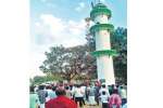 பெரியபட்டினம் தர்காவில் கொடியிறக்கம்