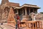 தஞ்சாவூர் சதய விழாவுக்கு பெரியகோவில் வடிவ ரதம்