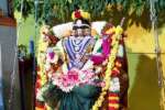 திண்டிவனம் ராஜராஜேஸ்வரி அம்மன் கோவிலில் ஊஞ்சல் உற்சவ விழா