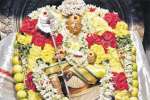 பழநியில் கார்த்திகைப் பெருவிழா: பிரதோஷ வழிபாடு